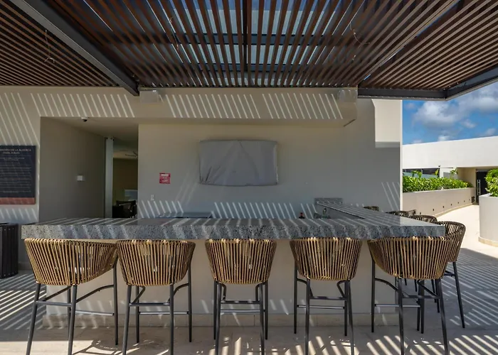 Marila Ocean View Parking Gym
