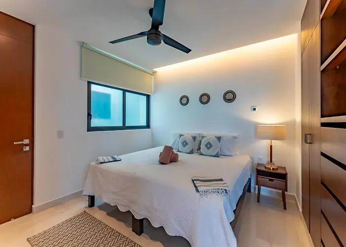Marila Ocean View Parking Gym Playa del Carmen