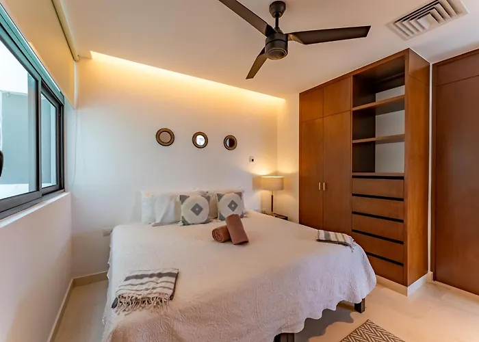 Marila Ocean View Parking Gym Playa del Carmen